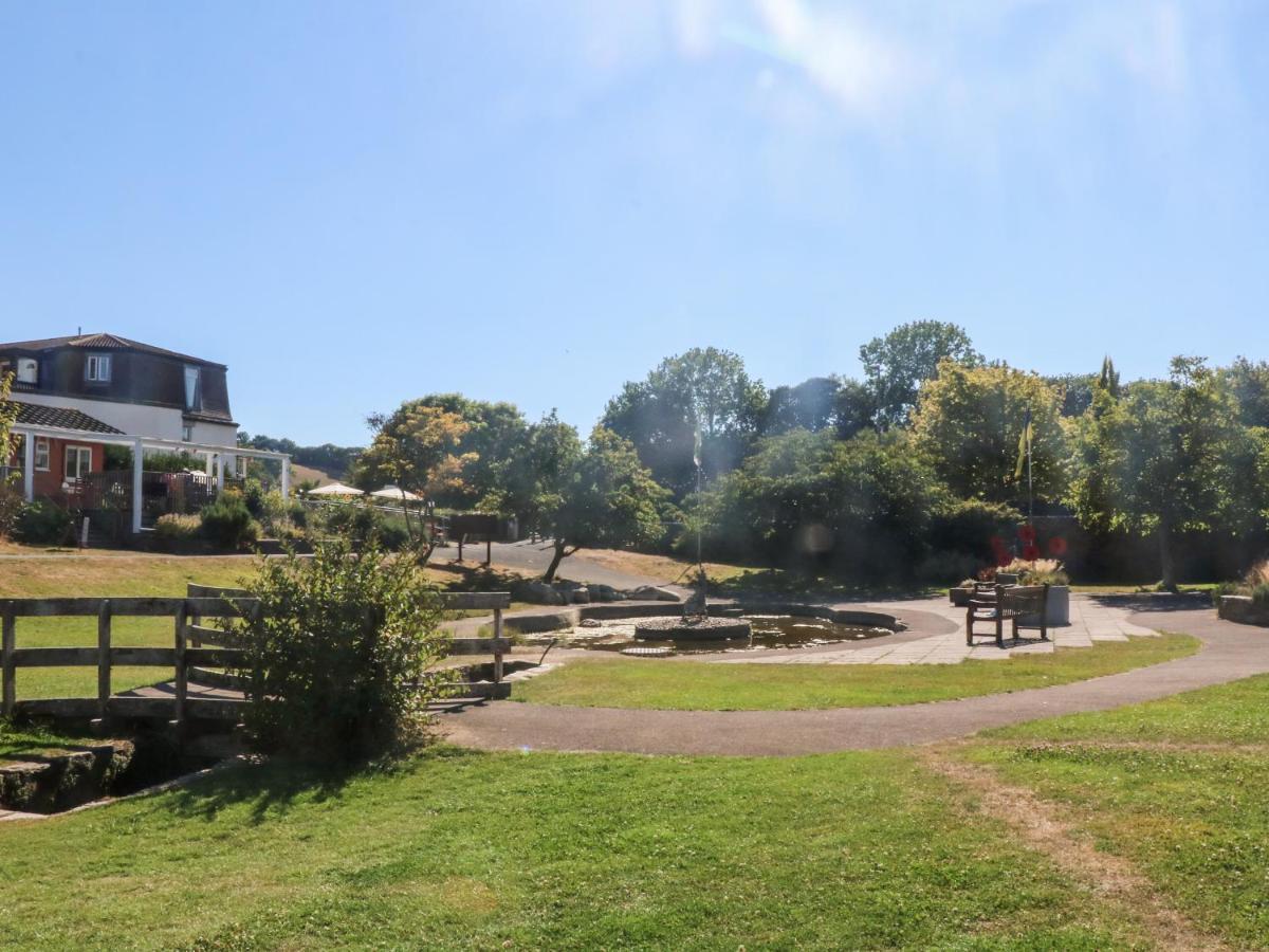 West Island Villa Kingsbridge  Bagian luar foto